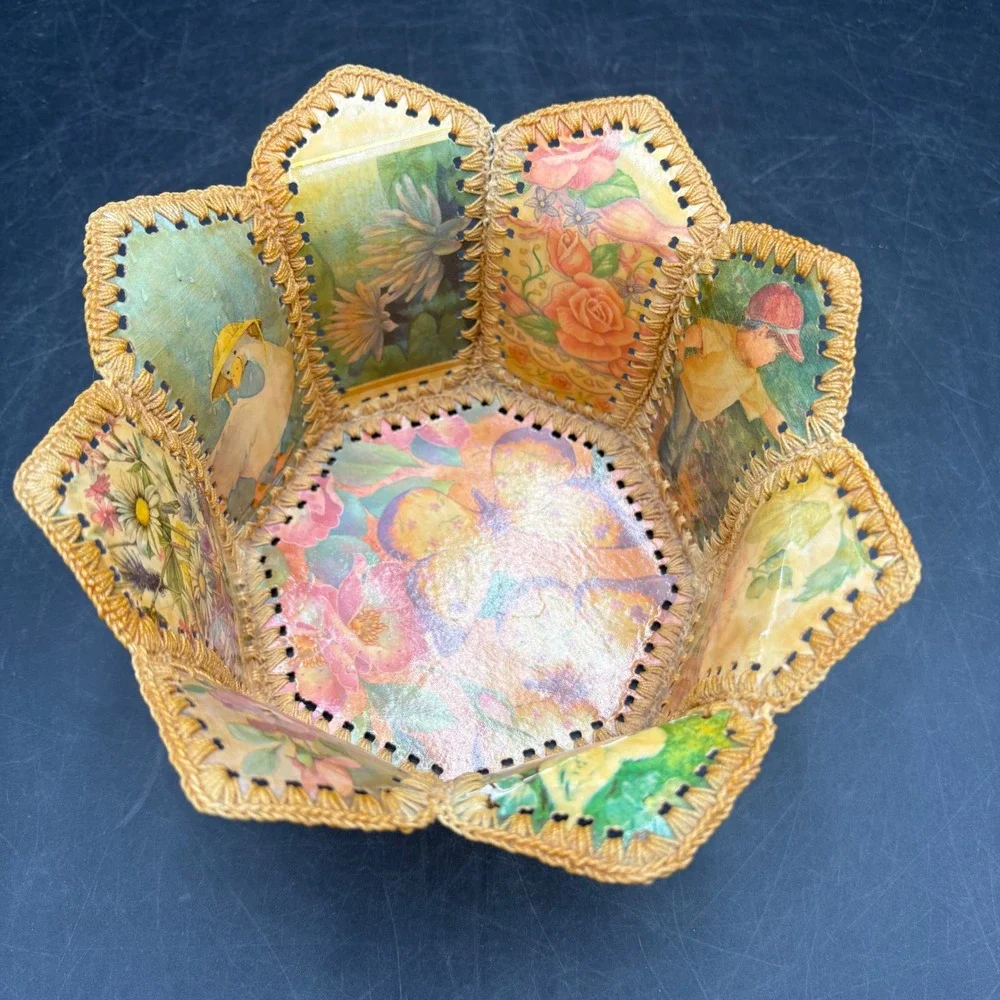 Vintage Handmade Greeting Card Basket Crochet Trim Floral Scalloped Bowl 8.5
